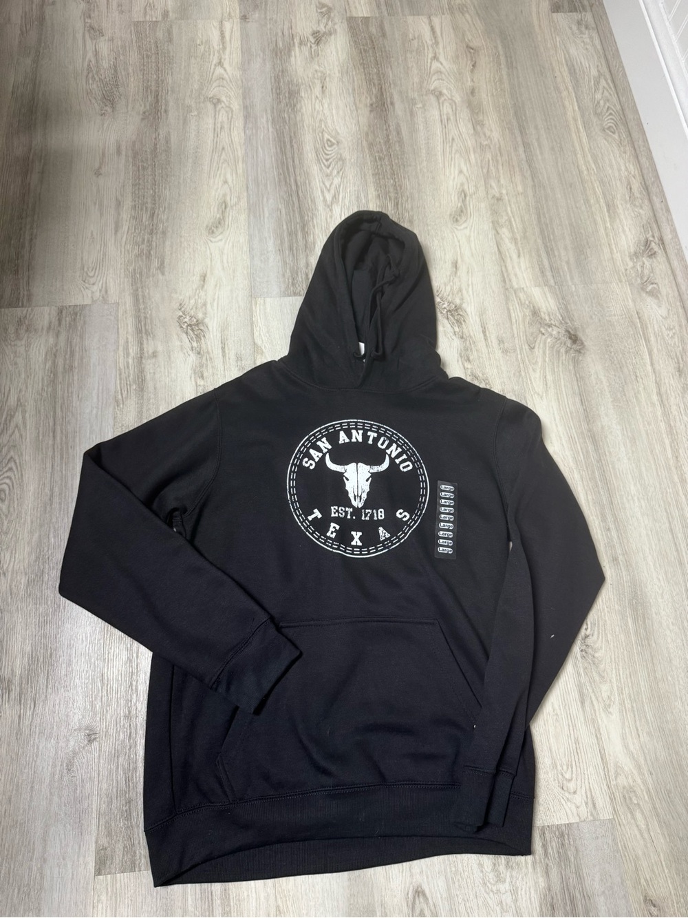 San Antonio Graphic Pullover Hoodie - Black